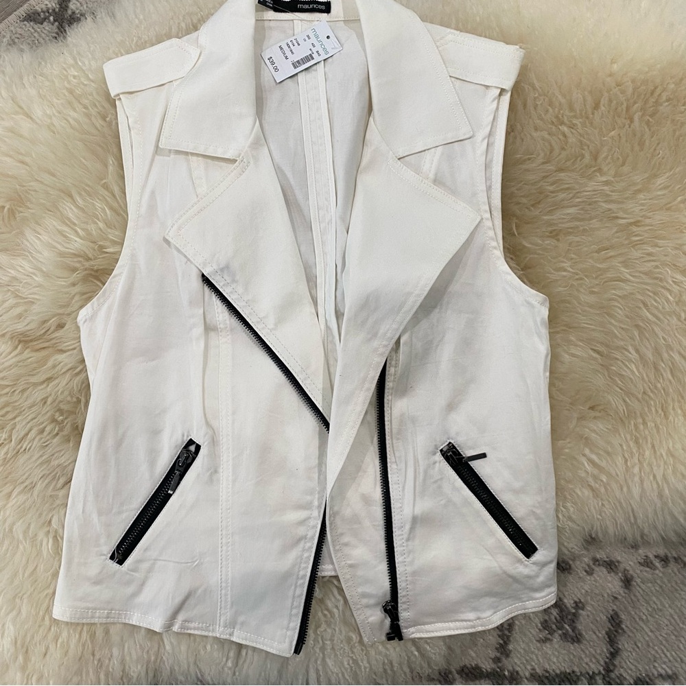 NWT Maurice’s cotton vest
